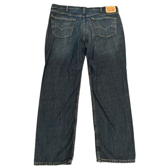 LEVI Men’s Classic Straight Dark Wash Blue Jeans Size W44 L34 - Picture 2 of 8